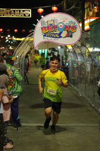 BIB: 50163
                            <button type="button" onclick="openModal(21831603)" class="btn btn-primary btn-sm float-right btn-popup" data-toggle="modal" data-target=".modal-high-quality">
                        <i class="fas fa-shopping-cart"></i> Add to Cart
                    </button>
                                            <button type="button" onclick="isThisMe(21831603, true)" class="btn btn-success btn-sm float-right btn-popup btn-isme hidden" data-toggle="tooltip" data-placement="bottom" title="นี่คือรูปของคุณใช่ไหม คลิกที่นี่เพื่อเอาเข้าอัลบั้ม">
                        <i class="fas fa-plus"></i> Add to album
                    </button>
                    <button type="button" onclick="isThisMe(21831603, false)" class="btn btn-warning btn-sm float-right btn-popup btn-isnotme hidden">
                        <i class="fas fa-ban"></i> Remove from album
                    </button>